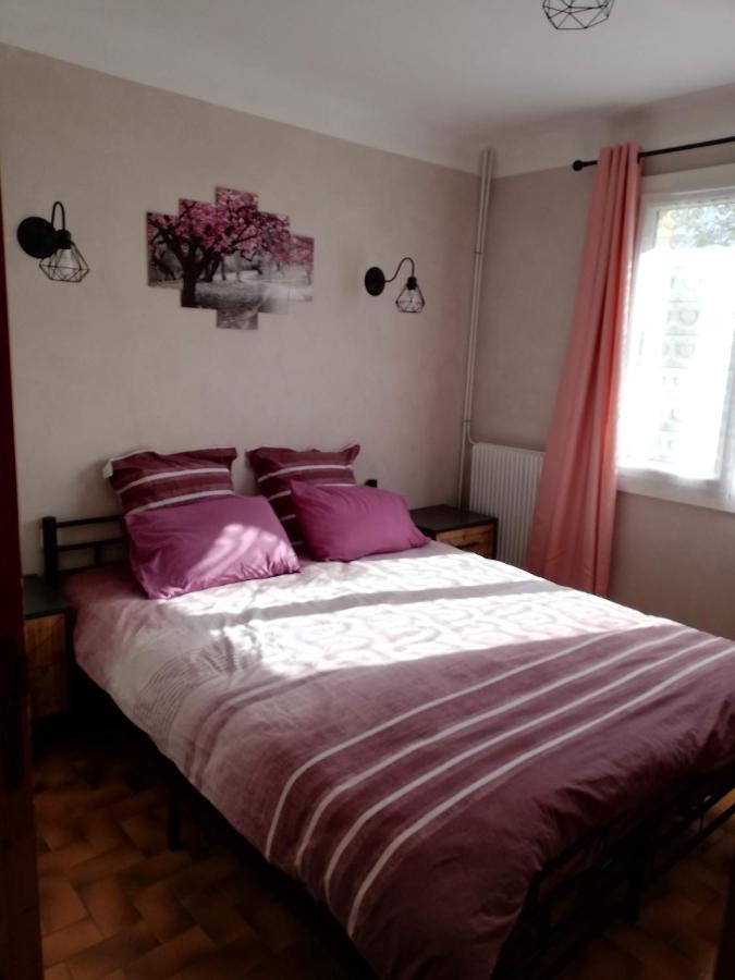Gites En Cevennes "Chez Steloune" Genolhac Exterior foto